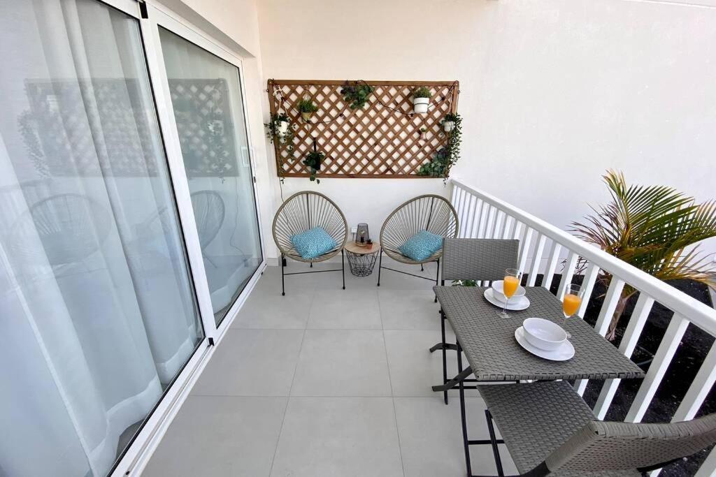 Appartement Oasis View Lanzarote à Costa Teguise Extérieur photo